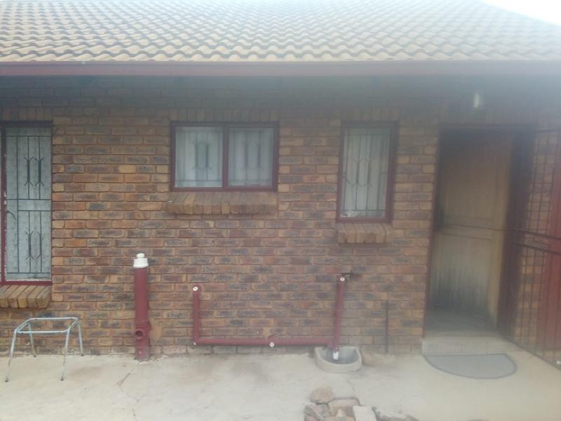 2 Bedroom Property for Sale in Mabopane North West
